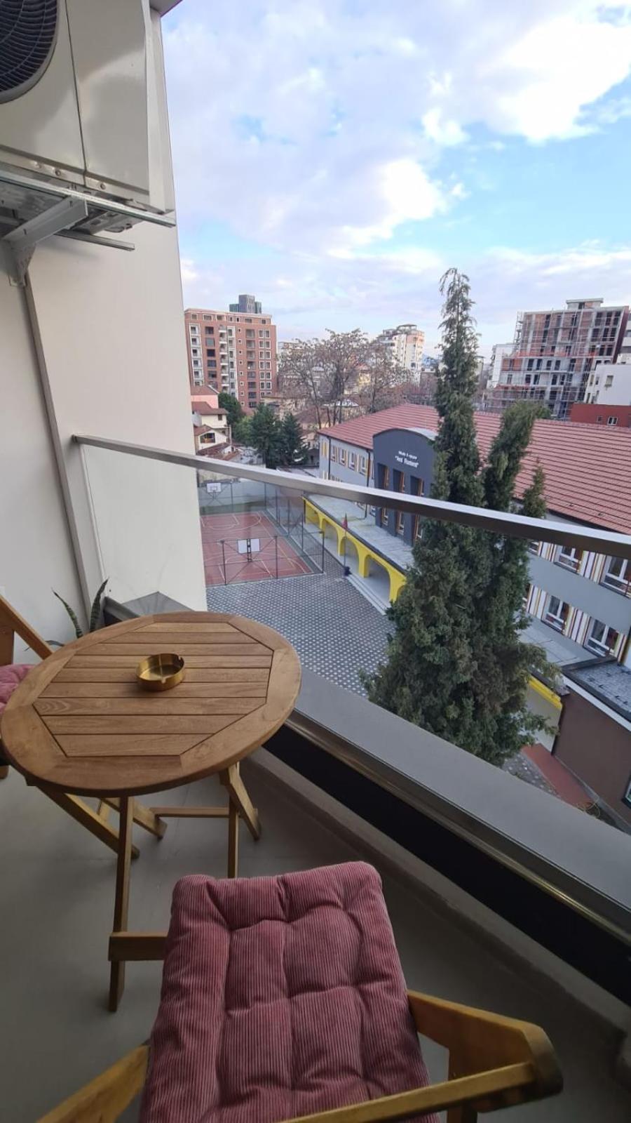 Ema * Tirana